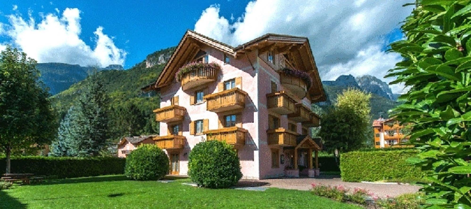 Residence Rio Piccolo Molveno Bagian luar foto