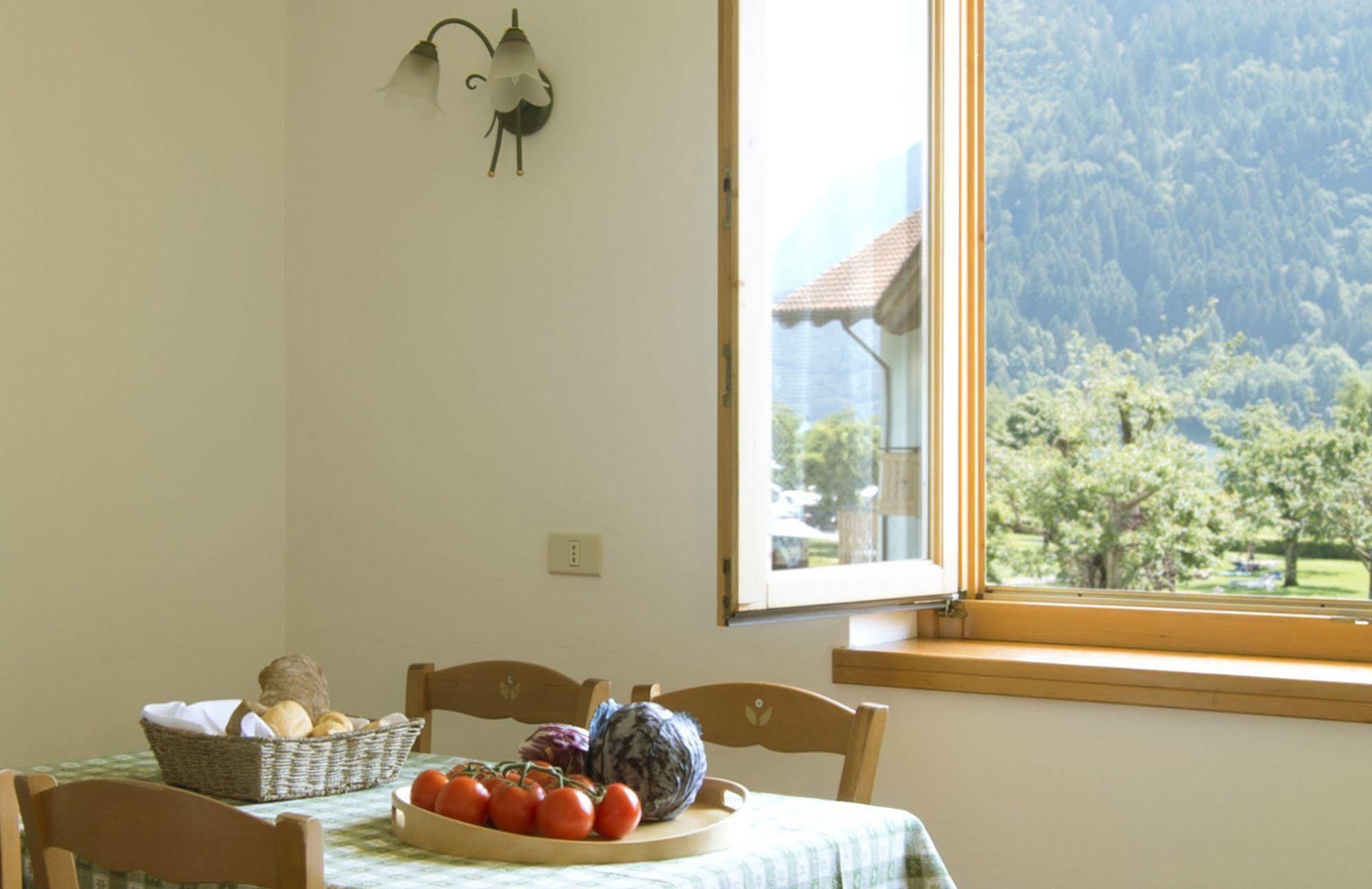 Residence Rio Piccolo Molveno Bagian luar foto