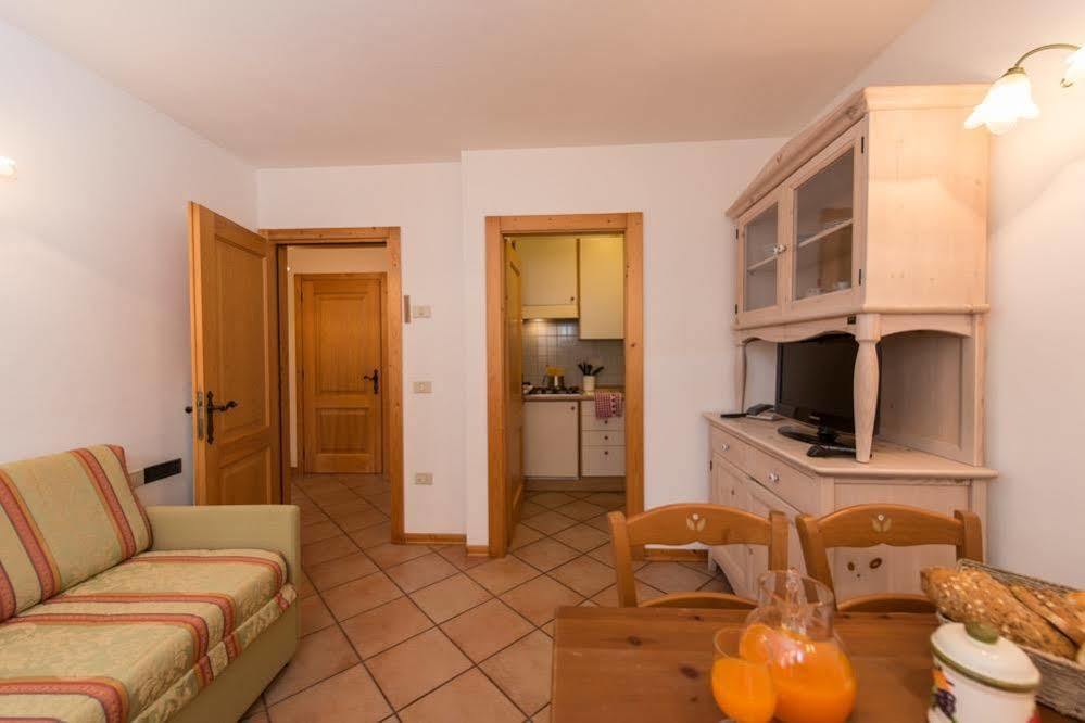 Residence Rio Piccolo Molveno Bagian luar foto